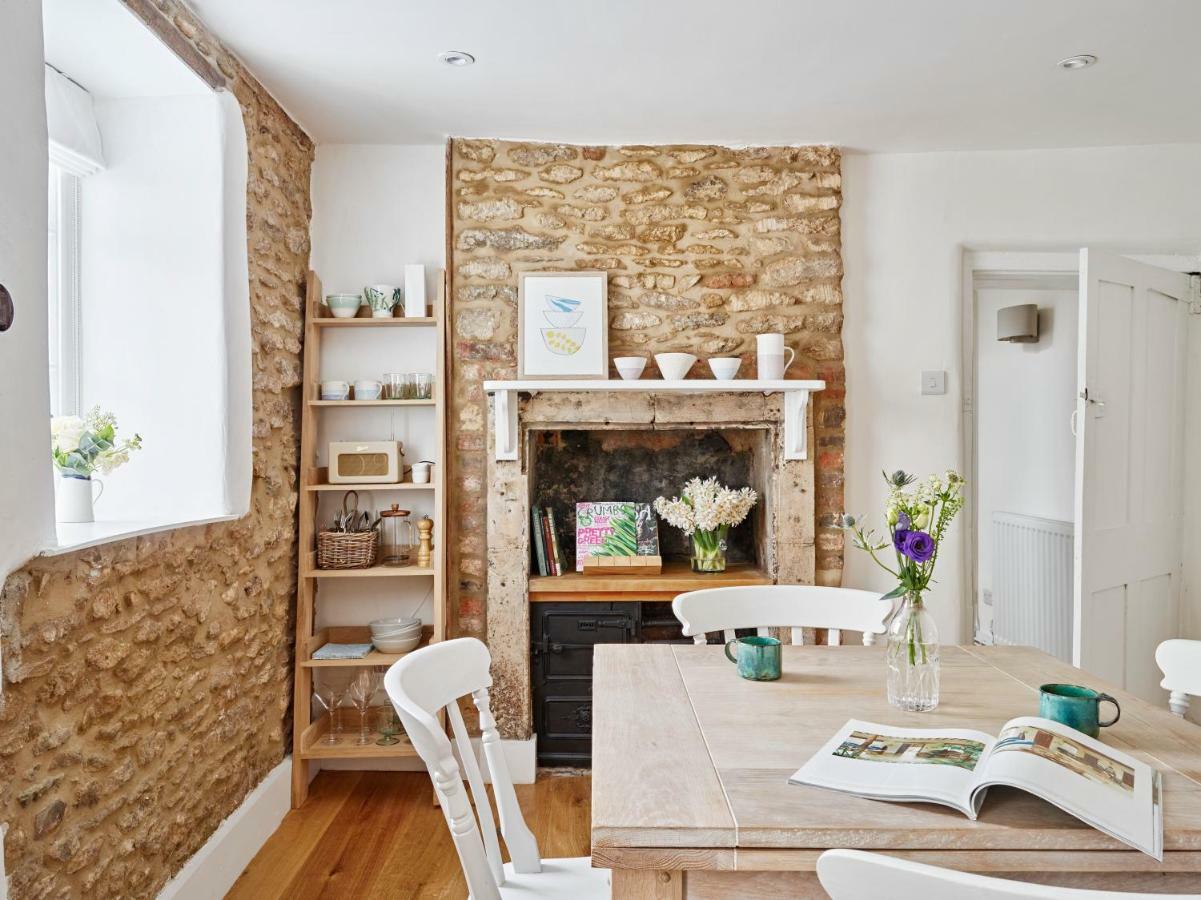 Artisan Cottage Chippenham  Ngoại thất bức ảnh